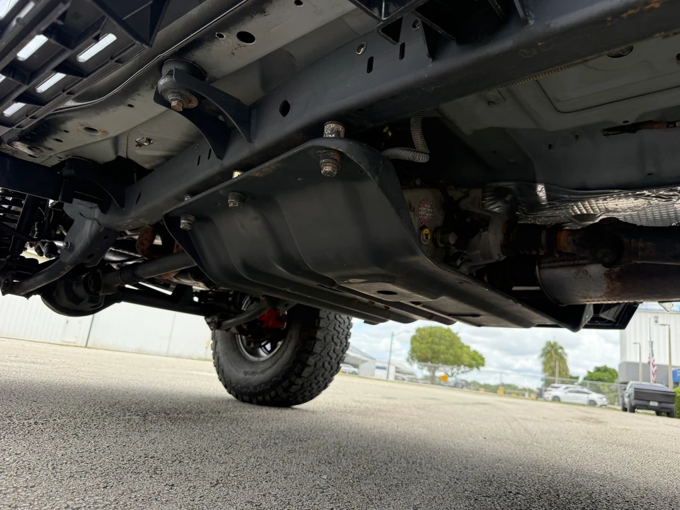 2005 Jeep TJ Wrangler - Image 24 of 31