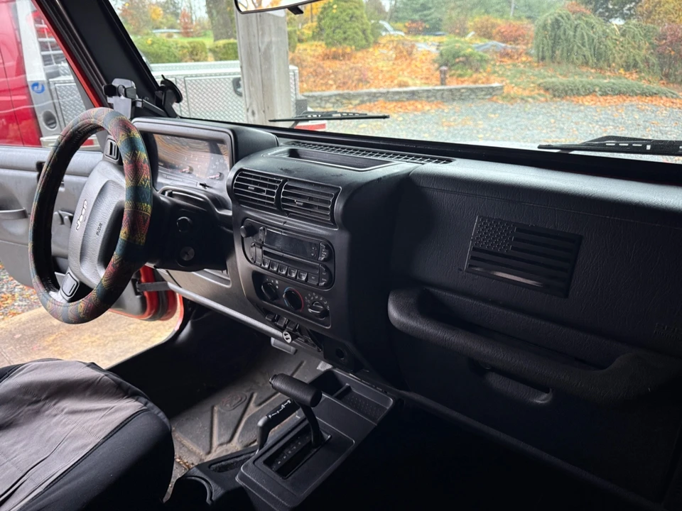 2005 Jeep TJ Wrangler - Image 11 of 15