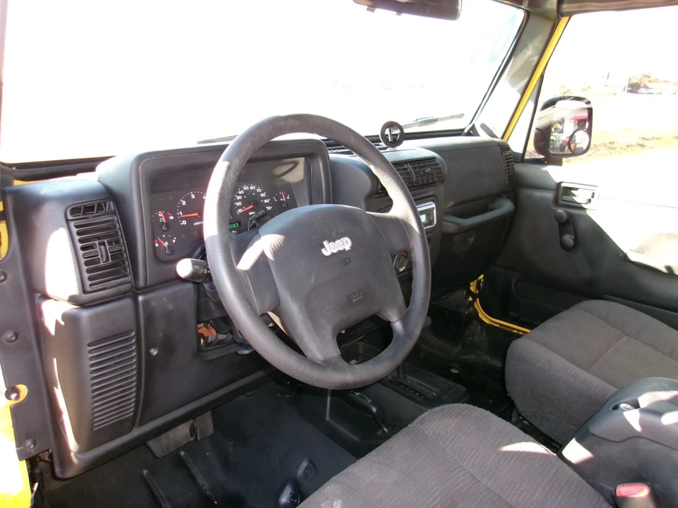 2005 Jeep TJ Wrangler - Image 16 of 20