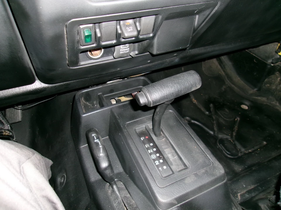2005 Jeep TJ Wrangler - Image 17 of 20
