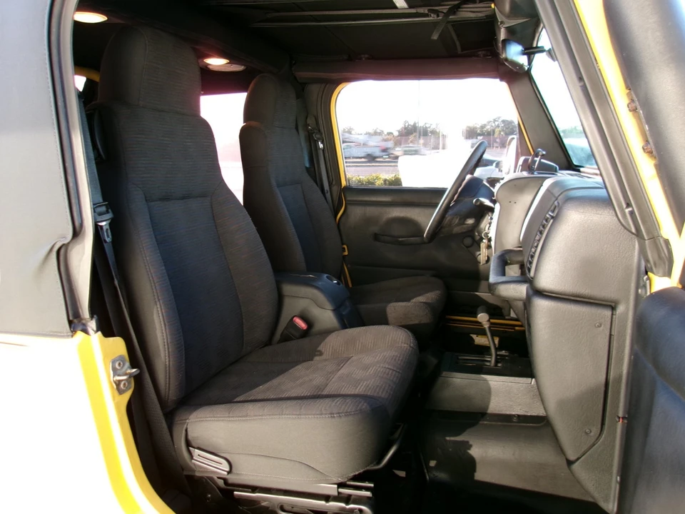 2005 Jeep TJ Wrangler - Image 13 of 20