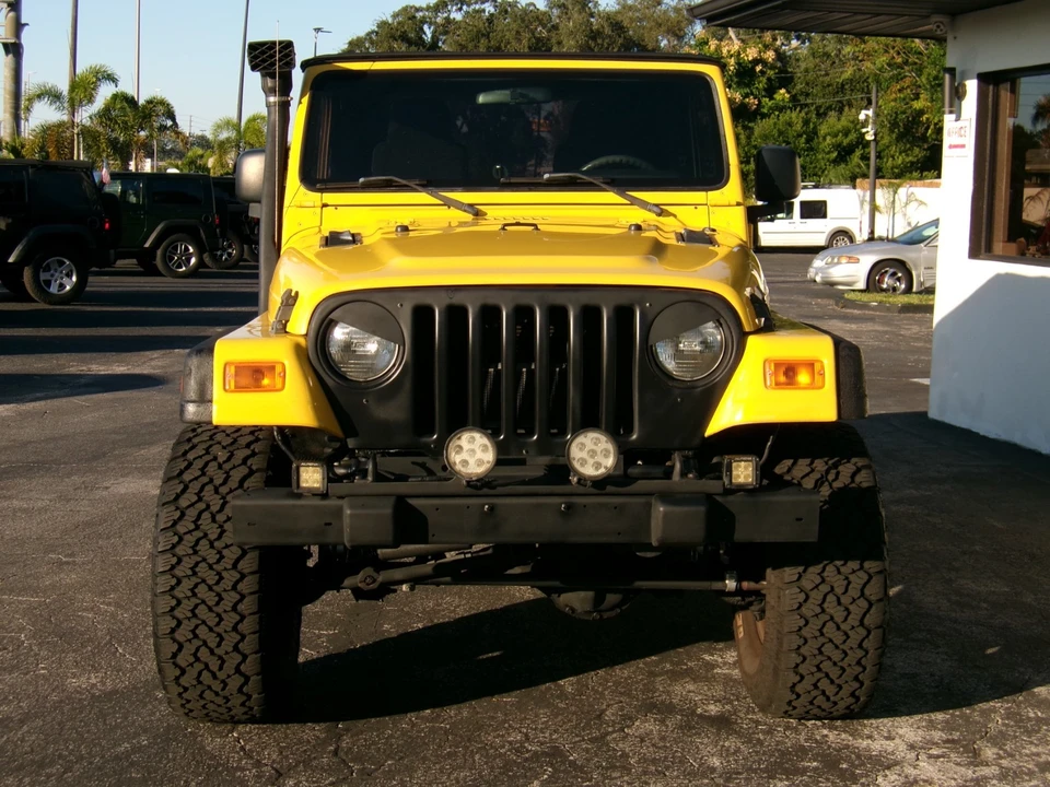 2005 Jeep TJ Wrangler - Image 2 of 20