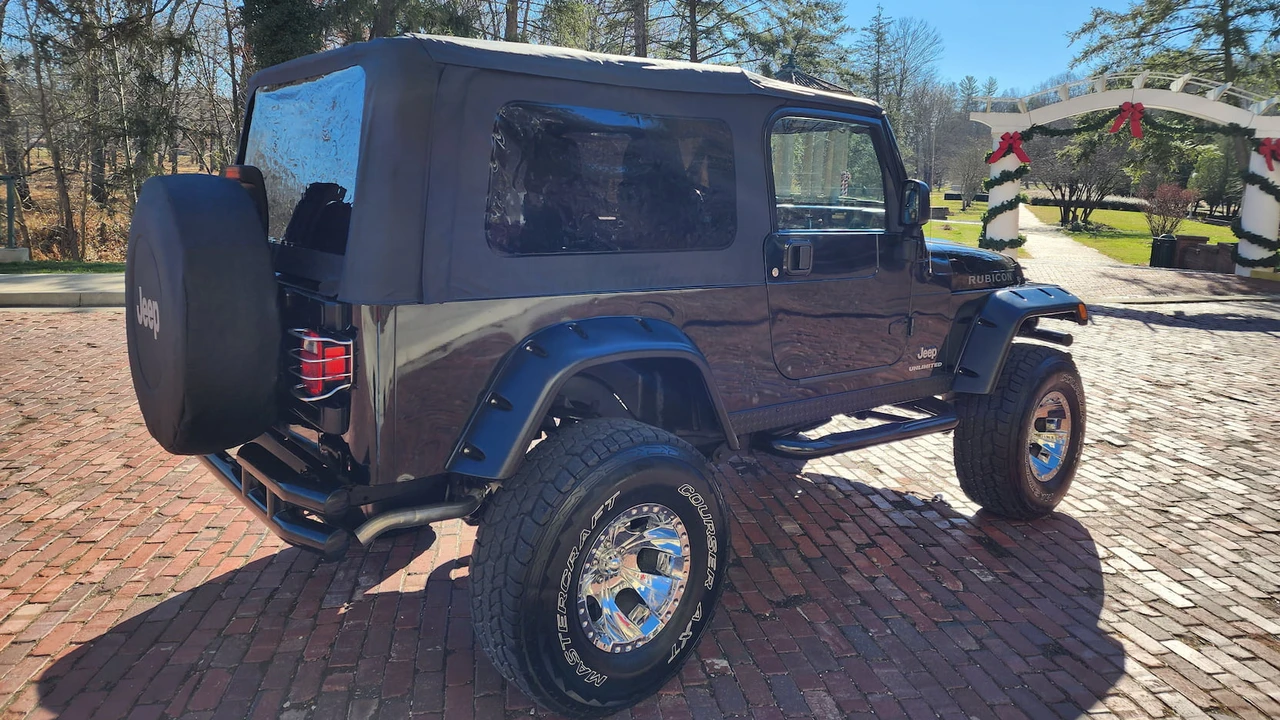 2005 Jeep TJ Wrangler - Image 12 of 14