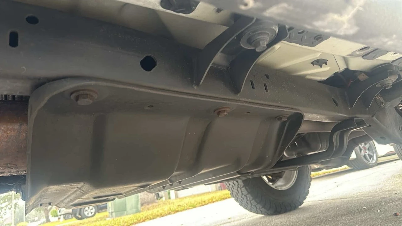 2005 Jeep TJ Wrangler - Image 17 of 21
