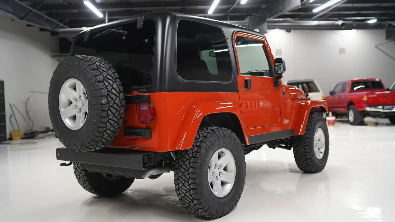 2005 Jeep TJ Wrangler - Image 11 of 23