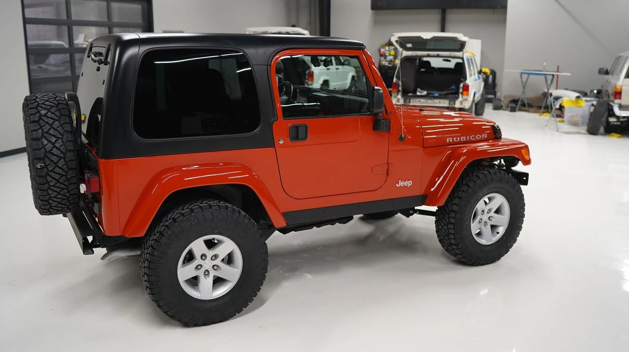 2005 Jeep TJ Wrangler - Image 14 of 23