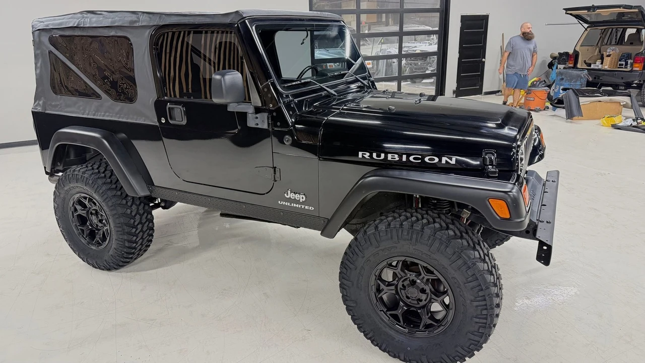2005 Jeep TJ Wrangler - Image 12 of 24