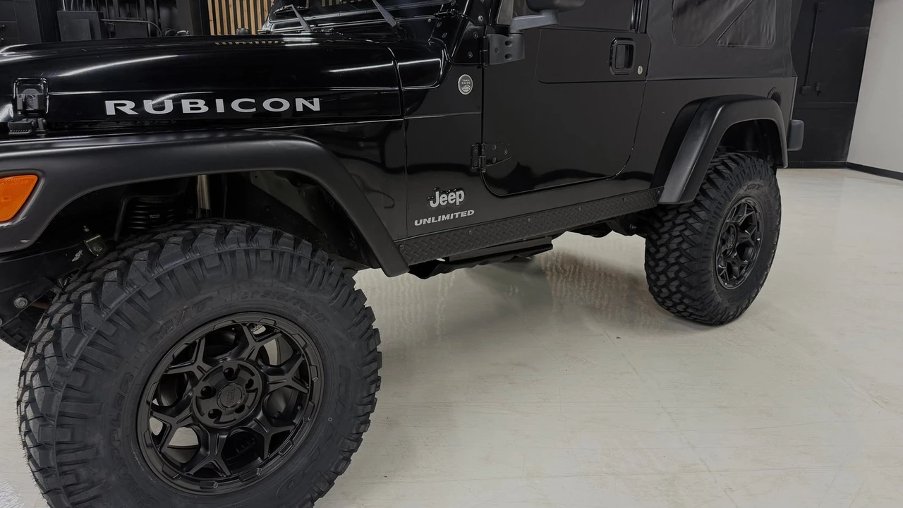 2005 Jeep TJ Wrangler - Image 15 of 24