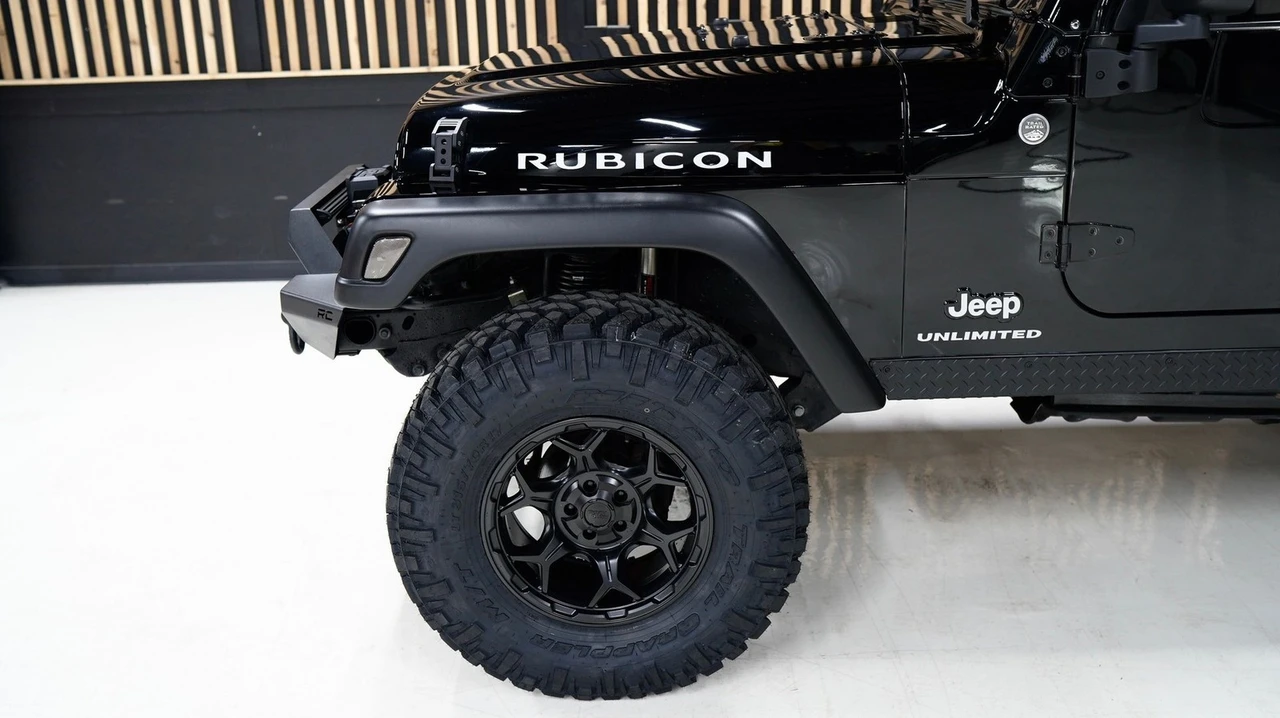 2005 Jeep TJ Wrangler - Image 12 of 13