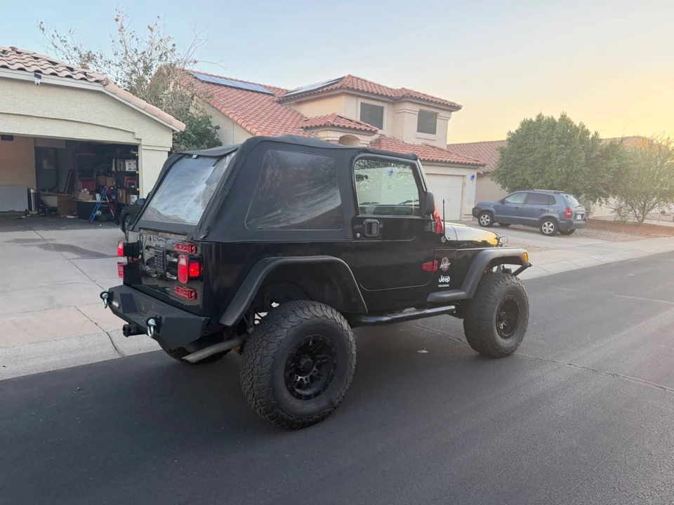 2005 Jeep TJ Wrangler - Image 5 of 11