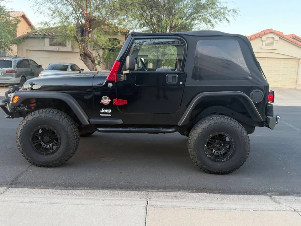 2005 Jeep TJ Wrangler - Image 2 of 11