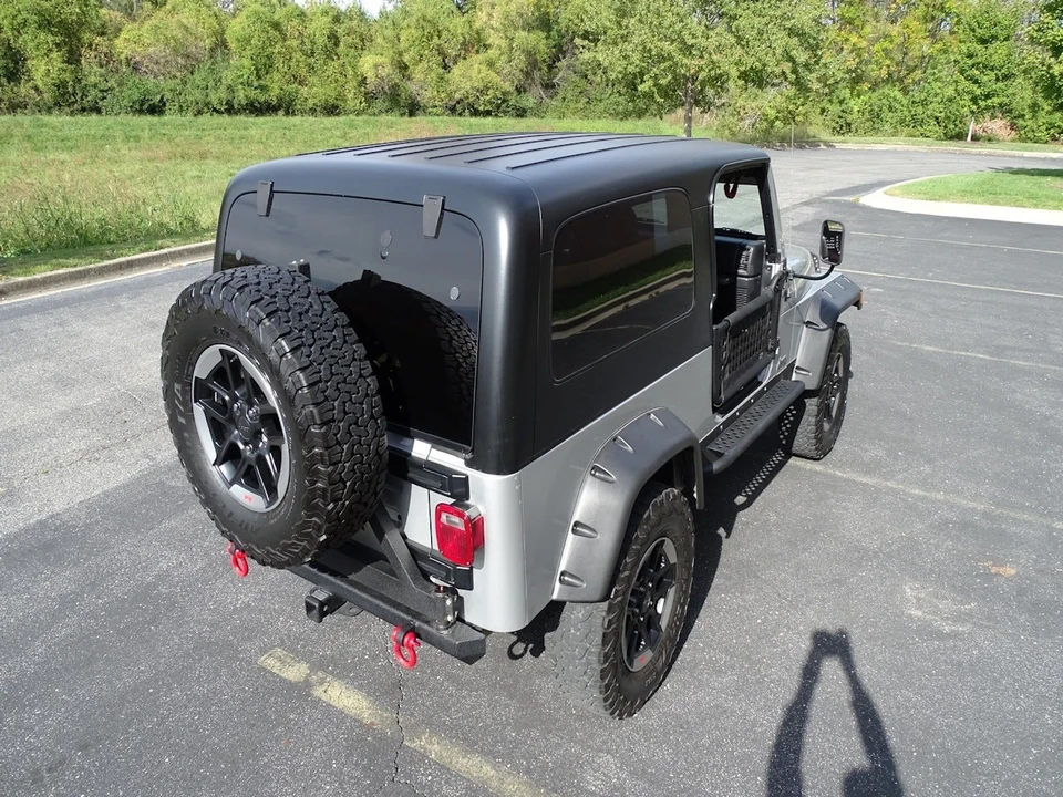 2005 Jeep TJ Wrangler - Image 8 of 12