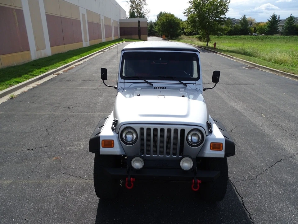 2005 Jeep TJ Wrangler - Image 11 of 12