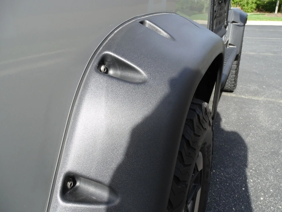 2005 Jeep TJ Wrangler - Image 19 of 21