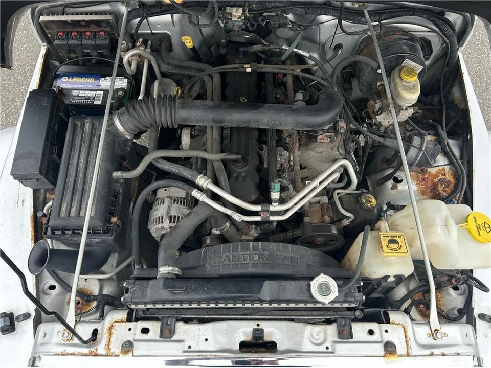 2005 Jeep TJ Wrangler - Image 17 of 21