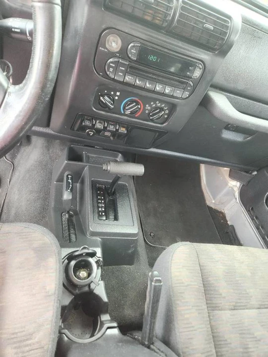 2005 Jeep TJ Wrangler - Image 3 of 14