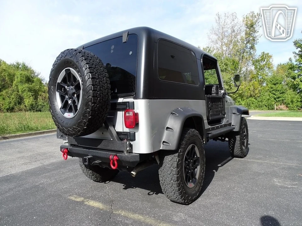 2005 Jeep TJ Wrangler - Image 18 of 21