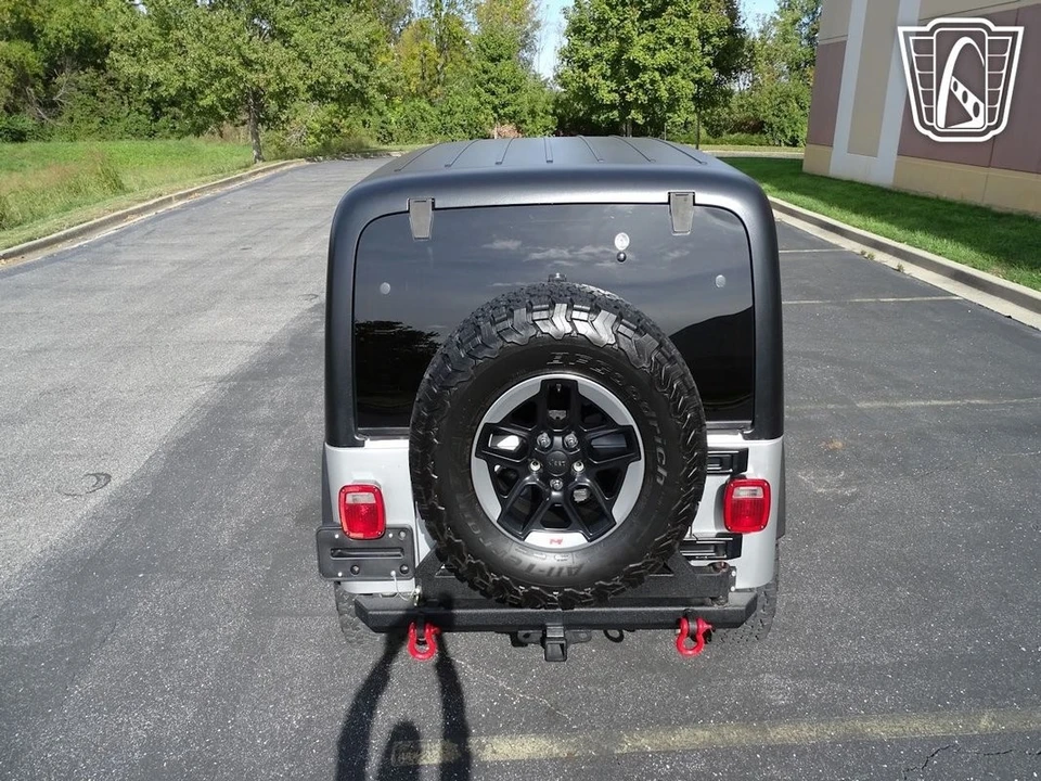 2005 Jeep TJ Wrangler - Image 13 of 21