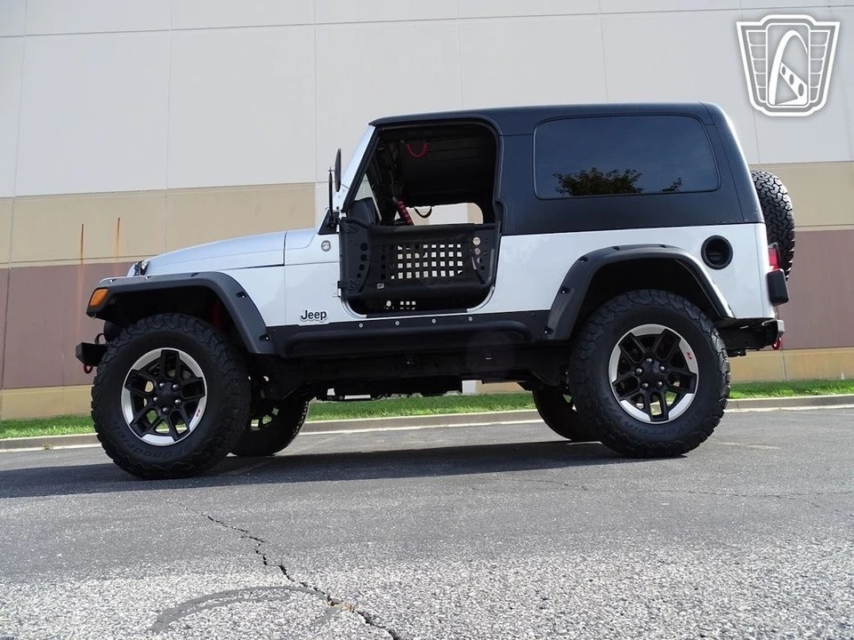 2005 Jeep TJ Wrangler - Image 10 of 21