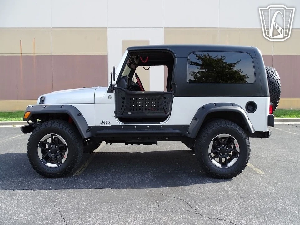 2005 Jeep TJ Wrangler - Image 9 of 21