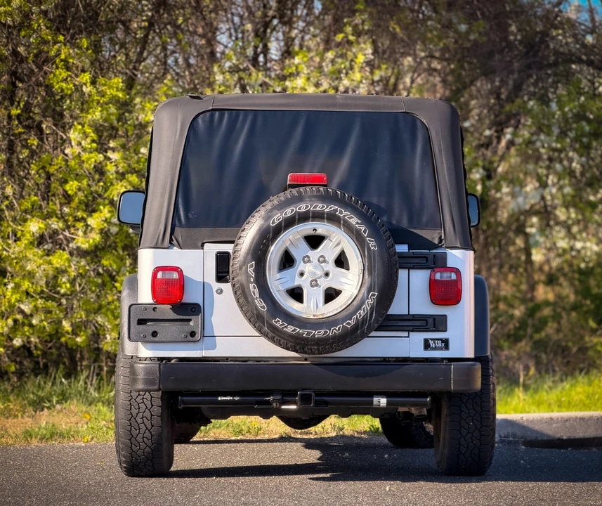 2005 Jeep TJ Wrangler - Image 10 of 21