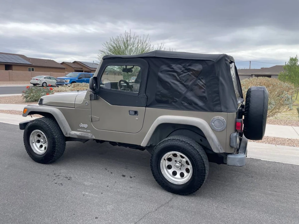 2005 Jeep TJ Wrangler - Image 4 of 5