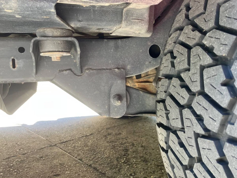 2005 Jeep TJ Wrangler - Image 18 of 21