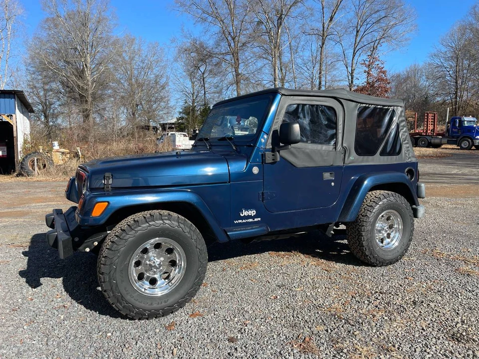 2005 Jeep TJ Wrangler - Image 2 of 11