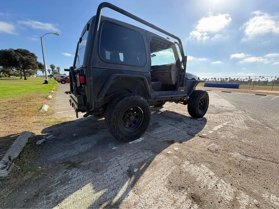 2005 Jeep TJ Wrangler - Image 5 of 6