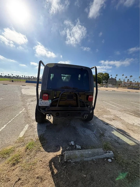 2005 Jeep TJ Wrangler - Image 4 of 6