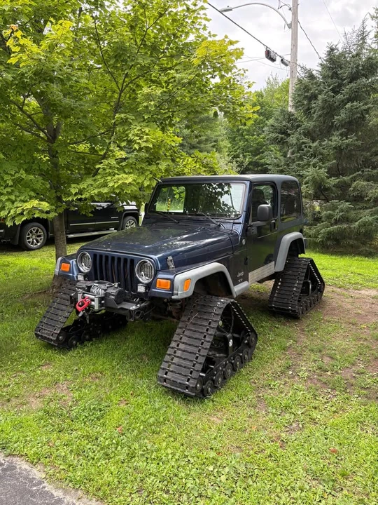 2005 Jeep TJ Wrangler - Image 2 of 5