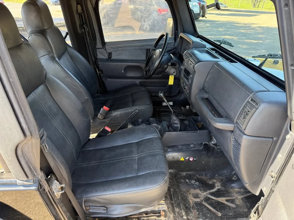 2005 Jeep TJ Wrangler - Image 15 of 20