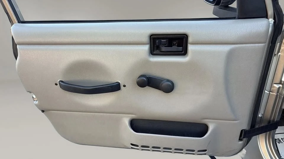 2005 Jeep TJ Wrangler - Image 10 of 20