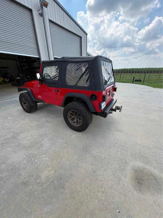 2005 Jeep TJ Wrangler - Image 9 of 17