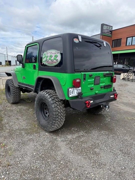 2005 Jeep TJ Wrangler - Image 2 of 11