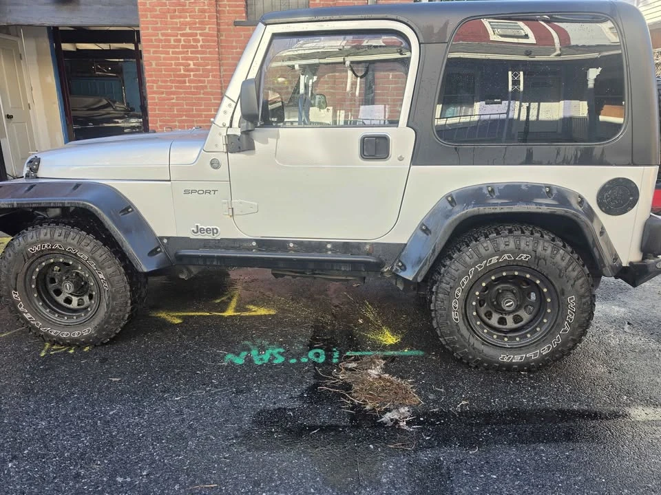 2005 Jeep TJ Wrangler - Image 2 of 6