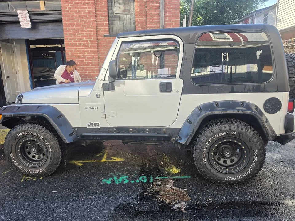 2005 Jeep TJ Wrangler - Image 6 of 6
