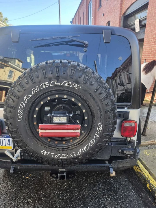 2005 Jeep TJ Wrangler - Image 5 of 6