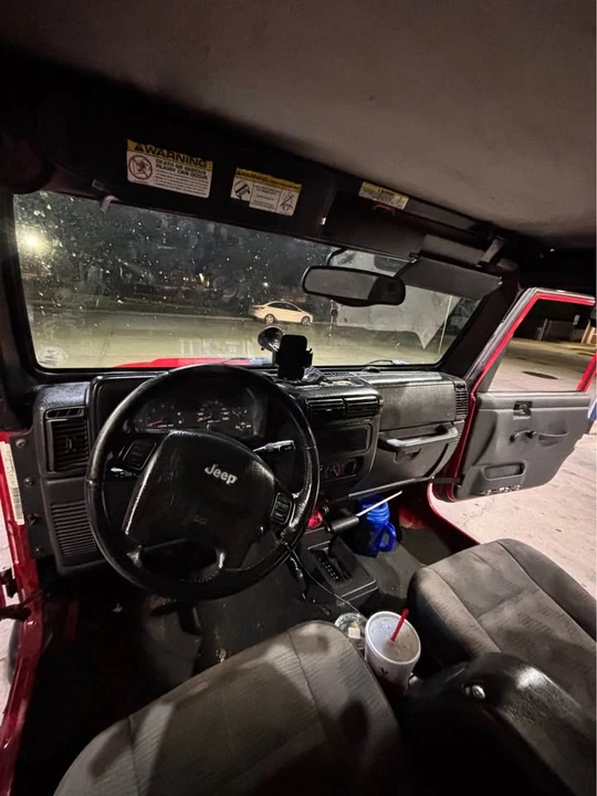 2005 Jeep TJ Wrangler - Image 5 of 15