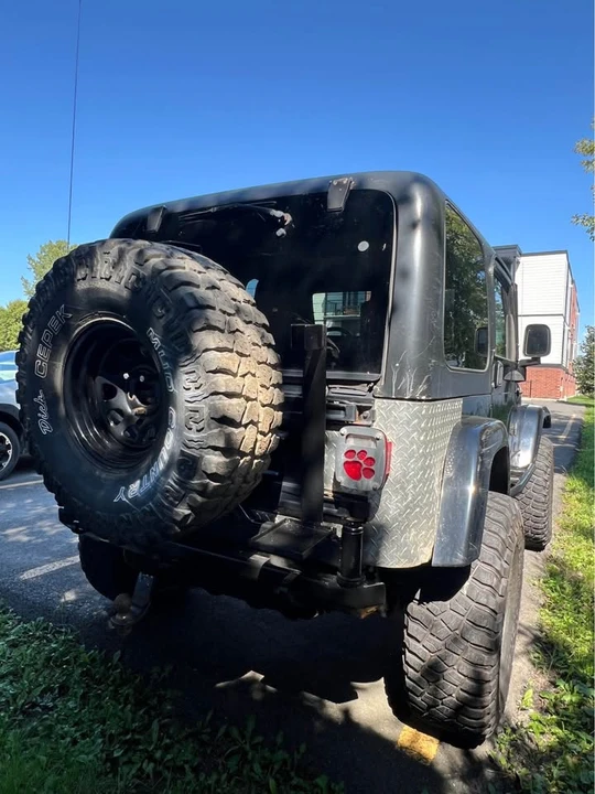 2005 Jeep TJ Wrangler - Image 3 of 8