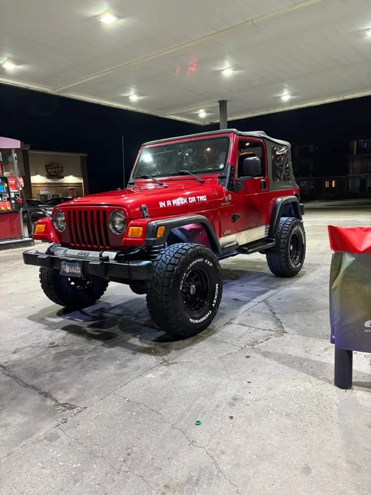 2005 Jeep TJ Wrangler - Image 10 of 15