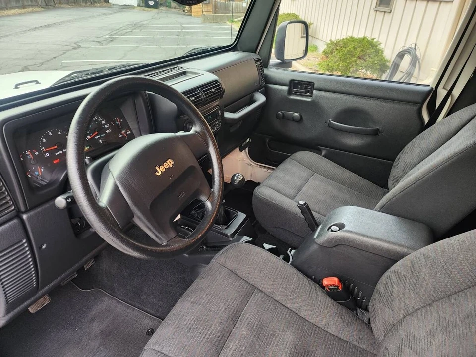 2005 Jeep TJ Wrangler - Image 11 of 23