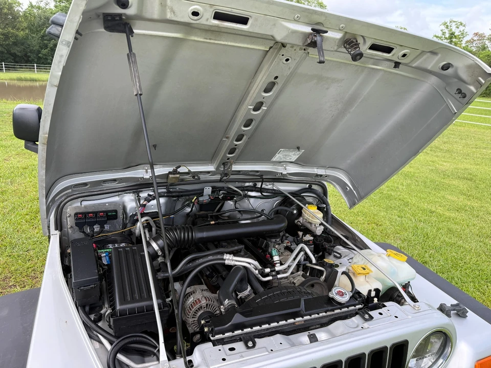 2005 Jeep TJ Wrangler - Image 14 of 25