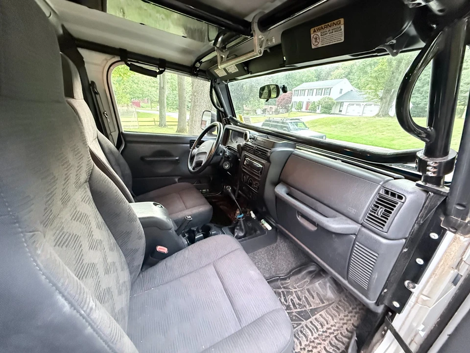 2005 Jeep TJ Wrangler - Image 8 of 21