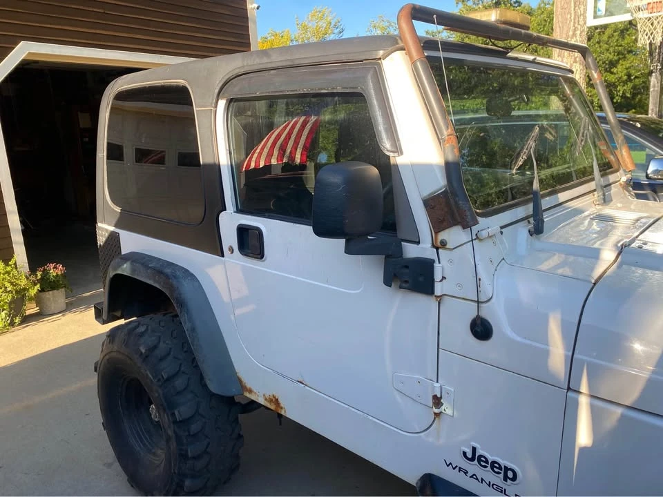 2005 Jeep TJ Wrangler - Image 2 of 13
