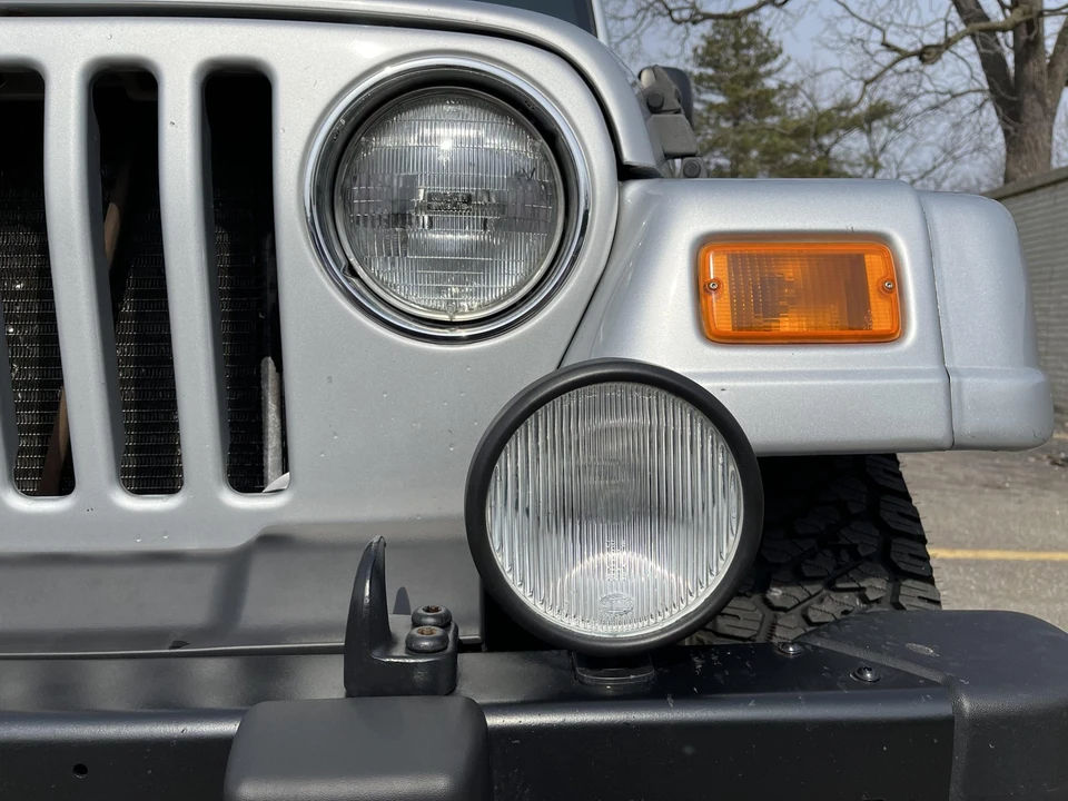 2005 Jeep TJ Wrangler - Image 17 of 31