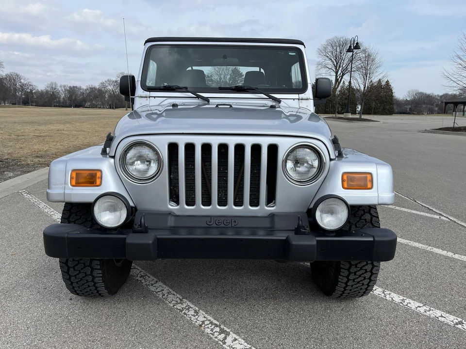 2005 Jeep TJ Wrangler - Image 2 of 31