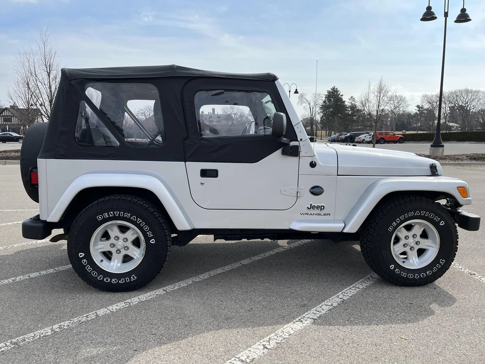 2005 Jeep TJ Wrangler - Image 5 of 31