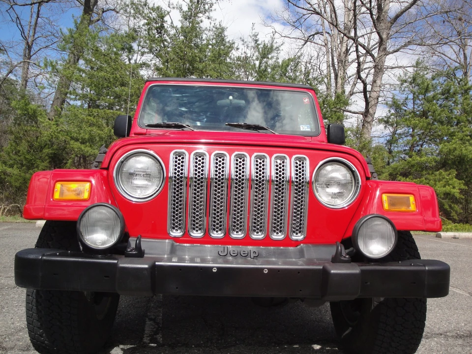 2005 Jeep TJ Wrangler - Image 19 of 31