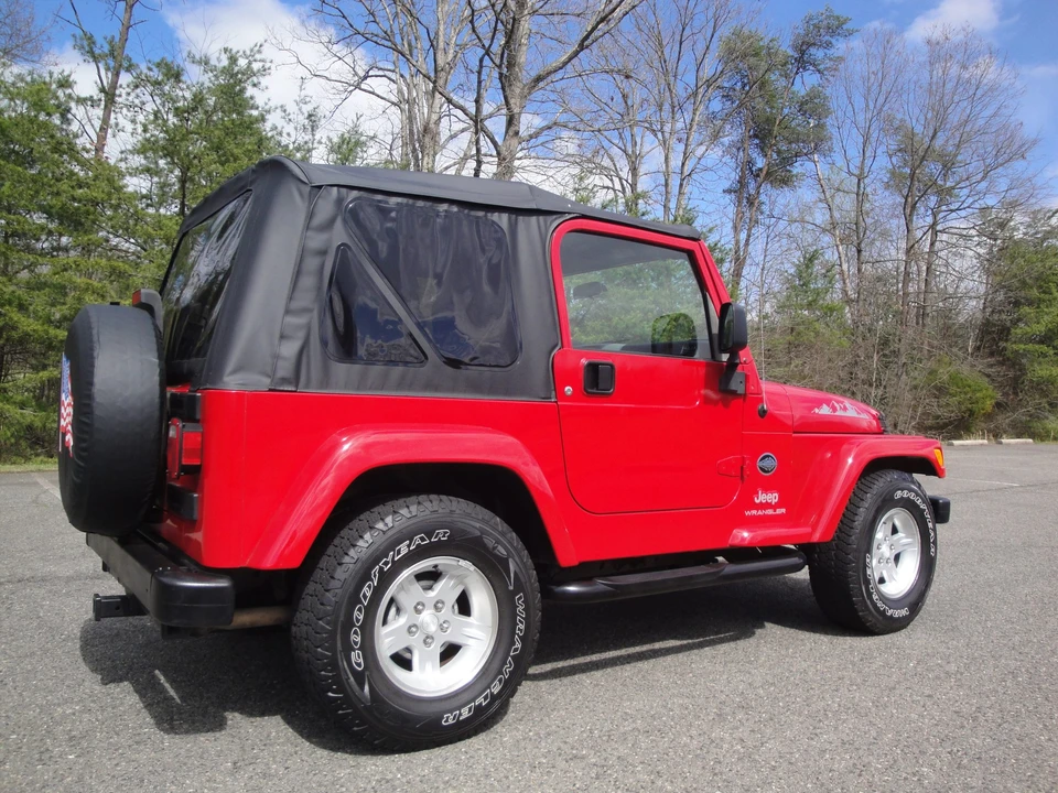 2005 Jeep TJ Wrangler - Image 11 of 31